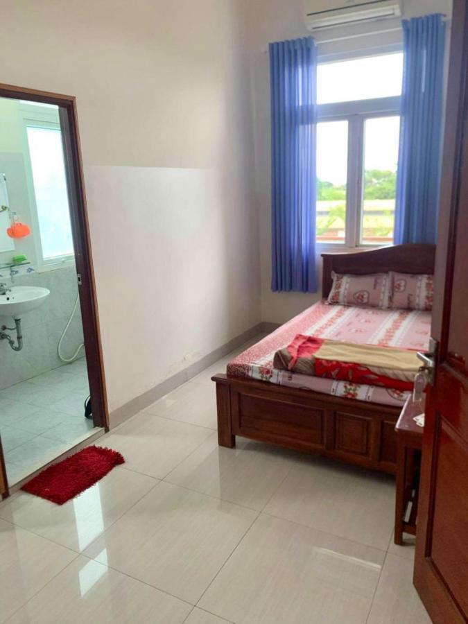 Phuong Huy Hotel 邦美蜀 外观 照片